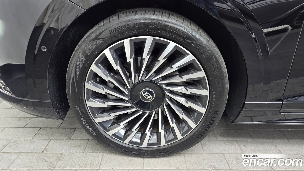 Hyundai Grandeur 2023