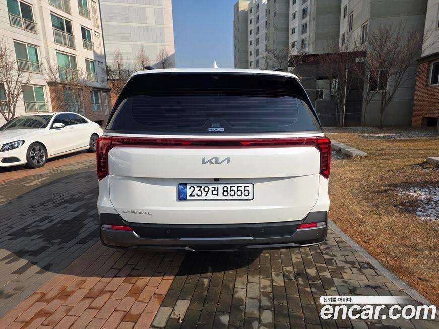 Kia Canival 2025