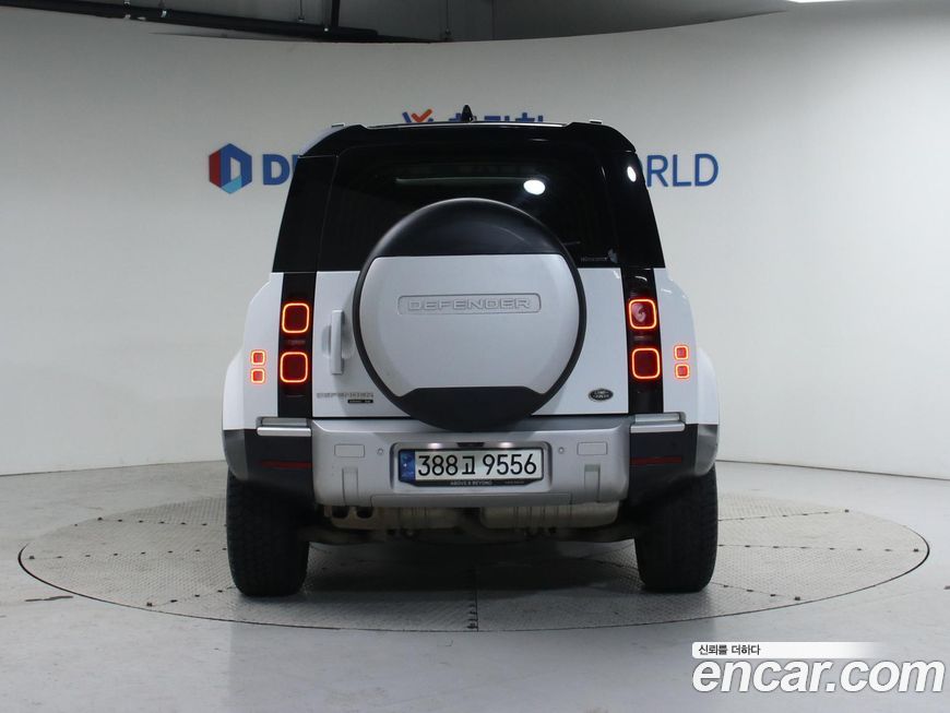 Land Rover Defender 2020