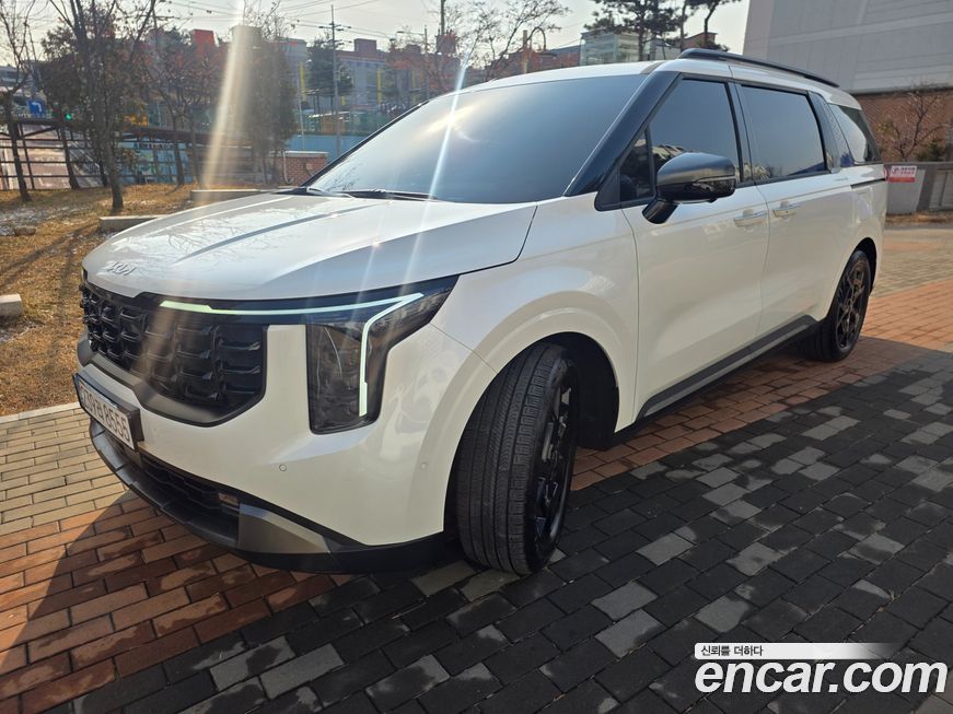 Kia Canival 2025