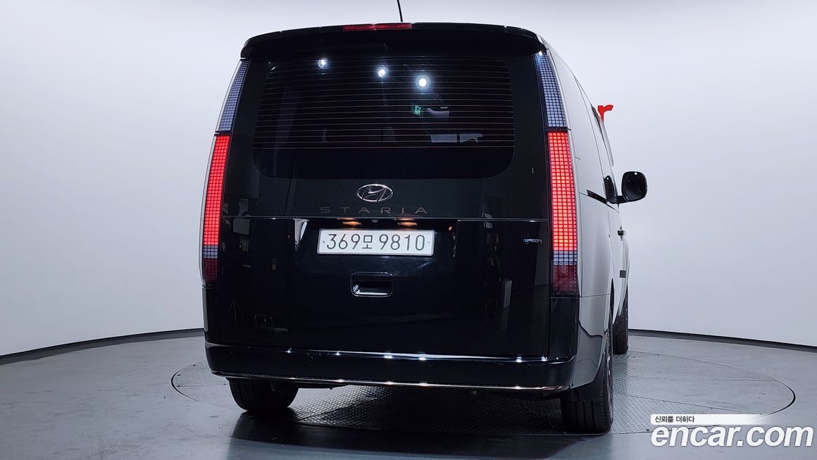 Hyundai Staria 2022