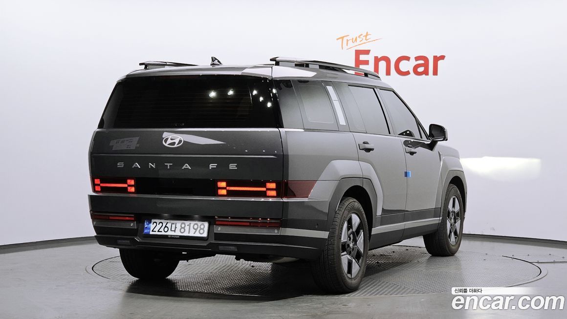 Hyundai Santafe 2024