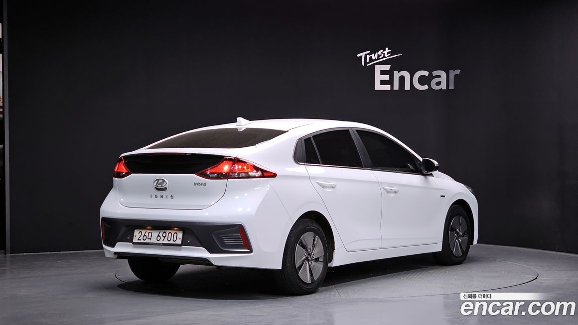 Hyundai Ioniq 2020
