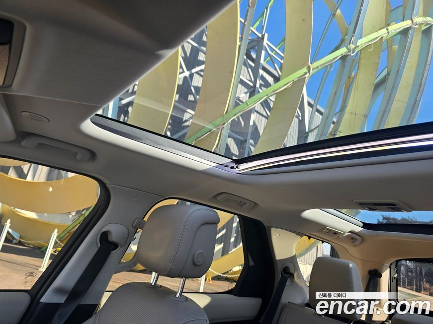 Land Rover Discovery 2022