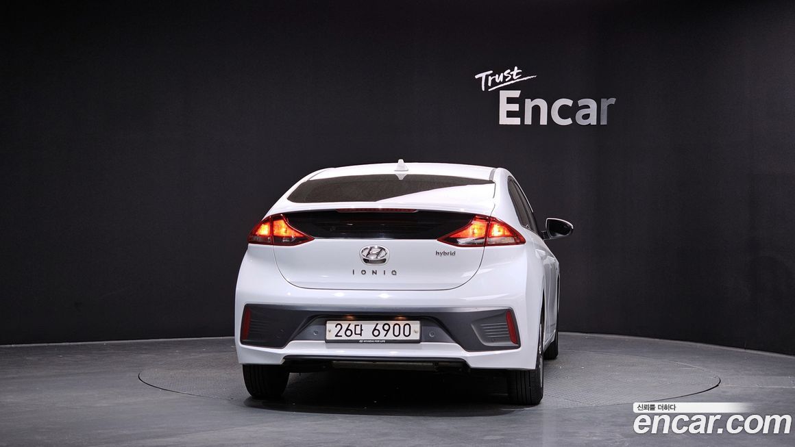 Hyundai Ioniq 2020