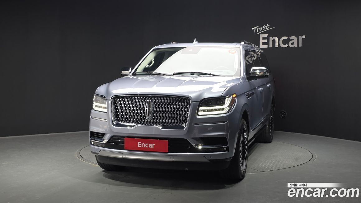 Lincoln Navigator 2021