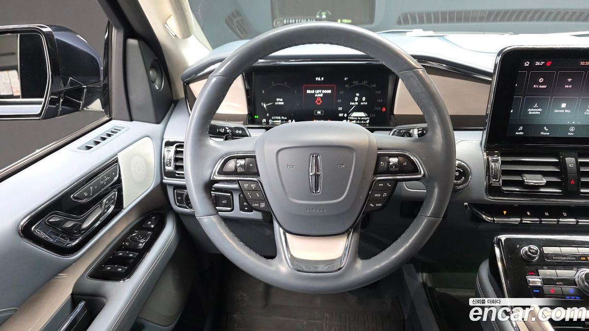 Lincoln Navigator 2021