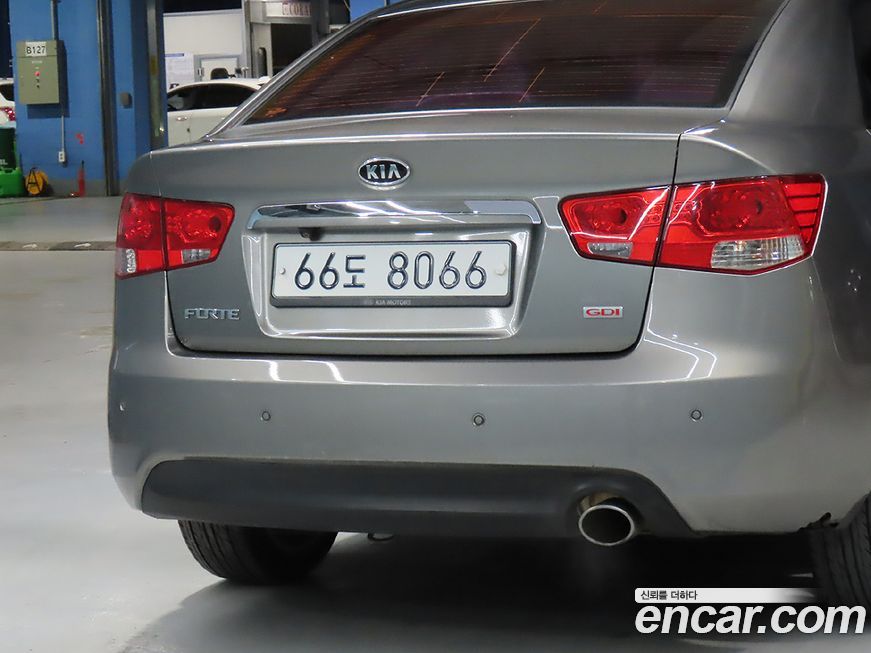 Kia Porte 2012