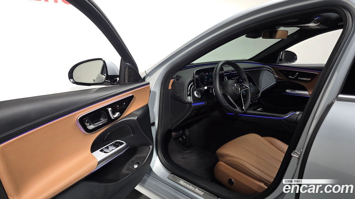 Mercedes-Benz E-Class 2024