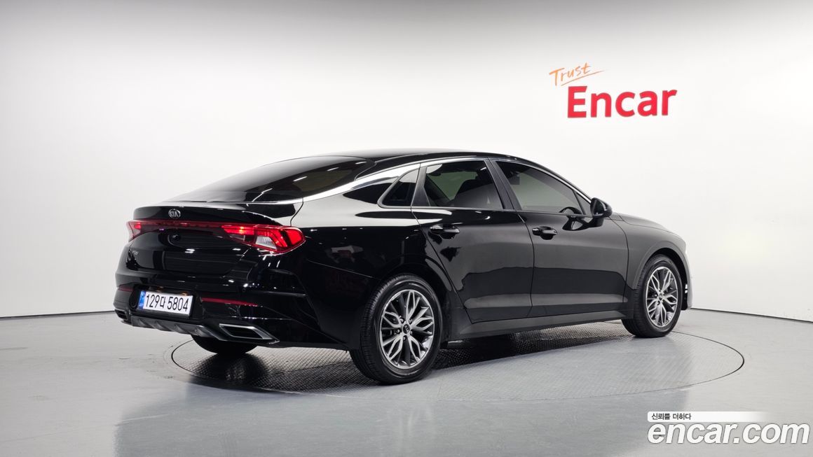 Kia K5 2021