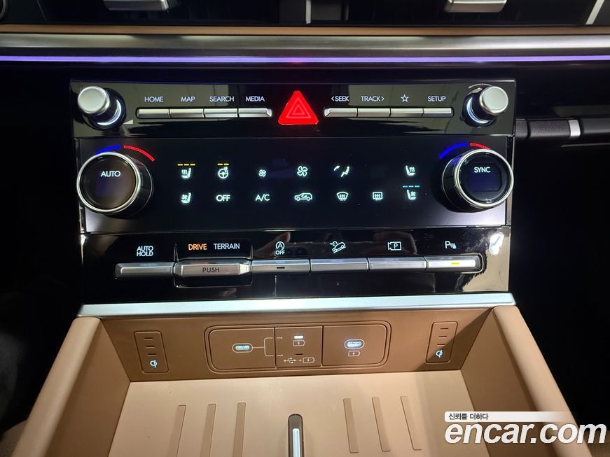 Hyundai Santafe 2025