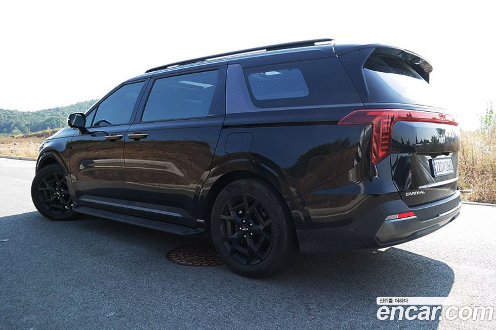 Kia Canival 2025