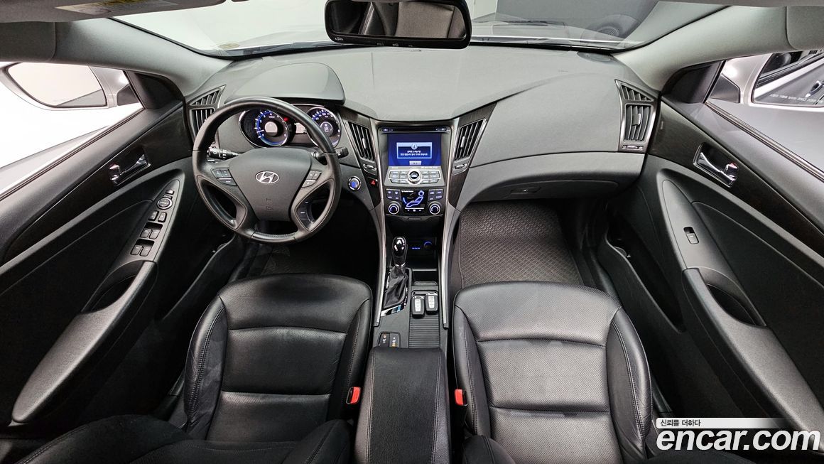 Hyundai Sonata 2012