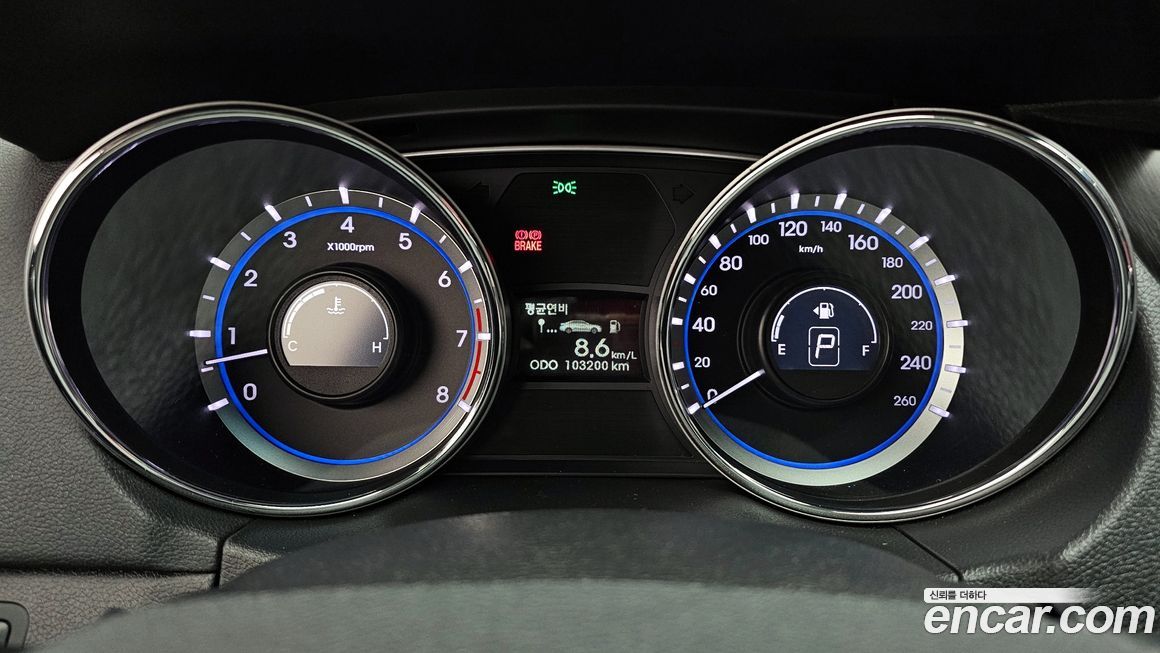 Hyundai Sonata 2012