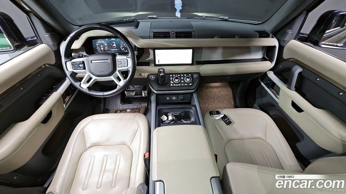 Land Rover Defender 2022