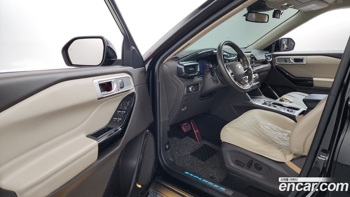 Ford Explorer 2021