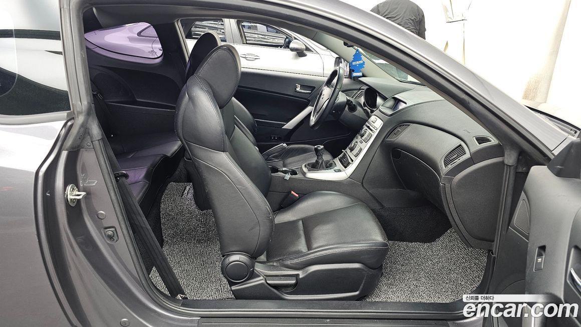 Hyundai Genesis 2009