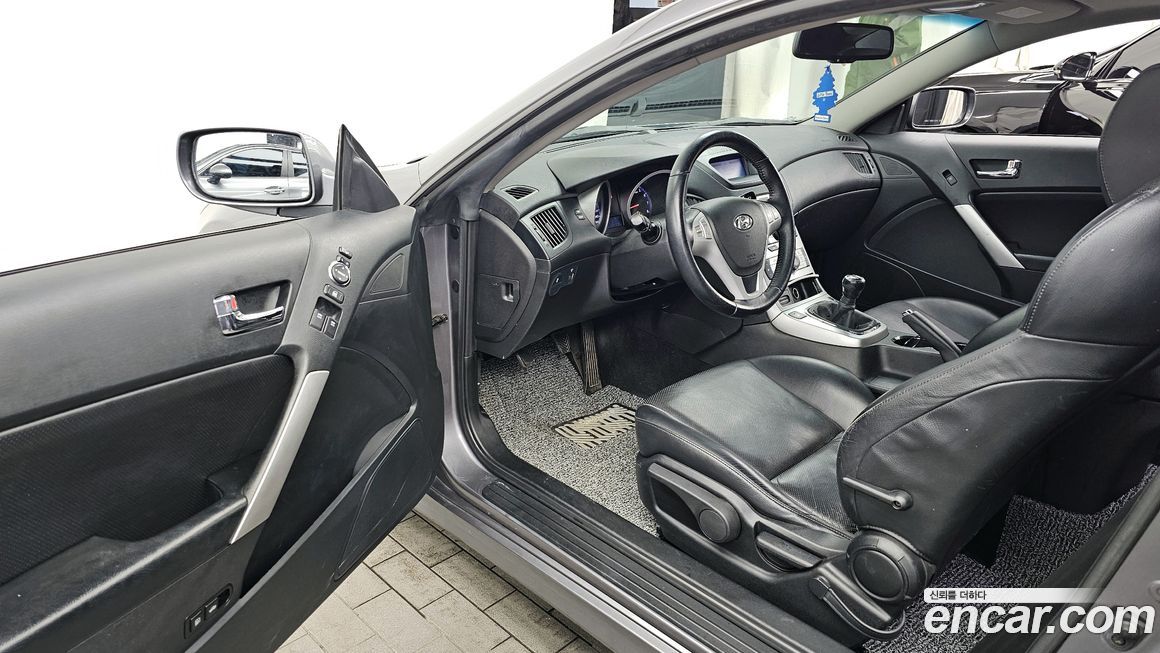 Hyundai Genesis 2009