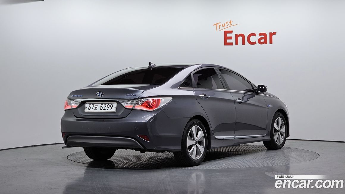 Hyundai Sonata 2012
