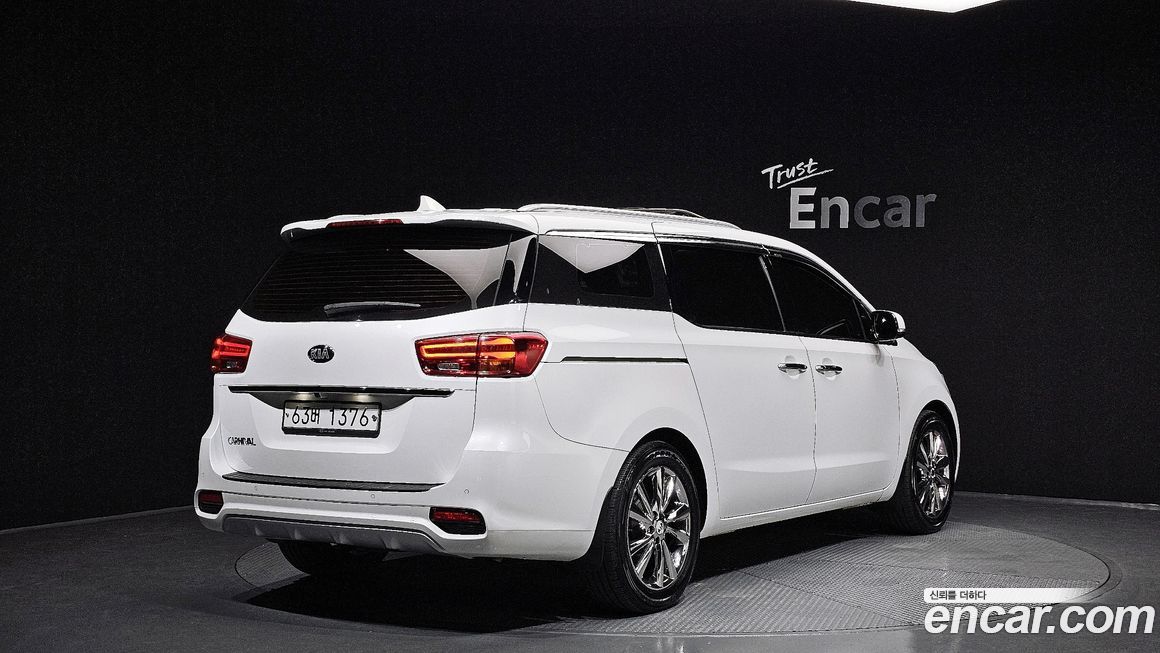 Kia Canival 2019