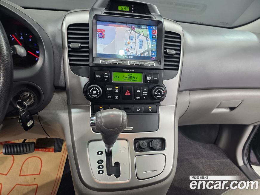Kia Canival 2013