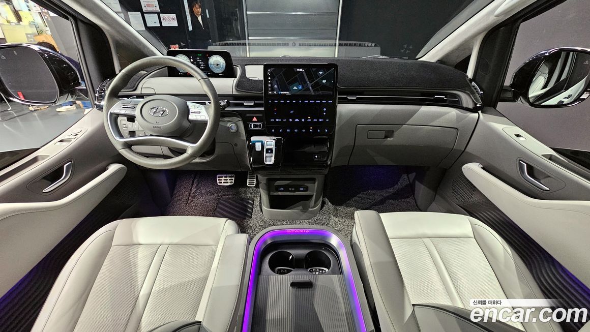 Hyundai Staria 2023