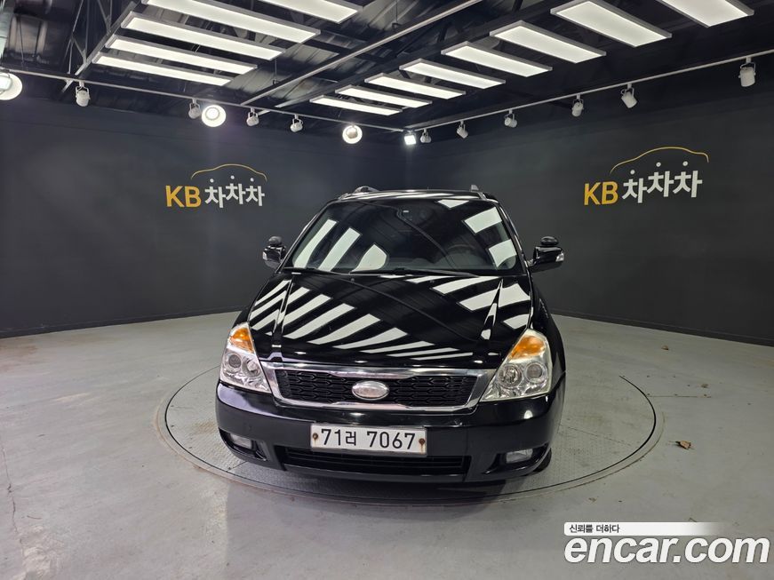 Kia Canival 2013