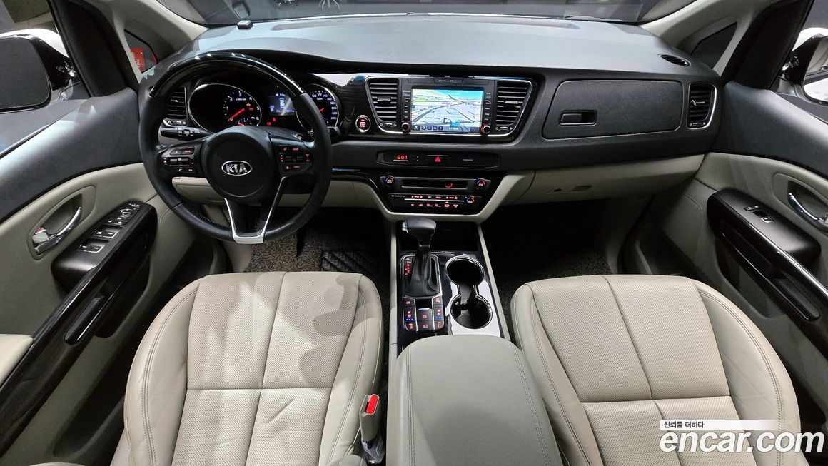 Kia Canival 2019