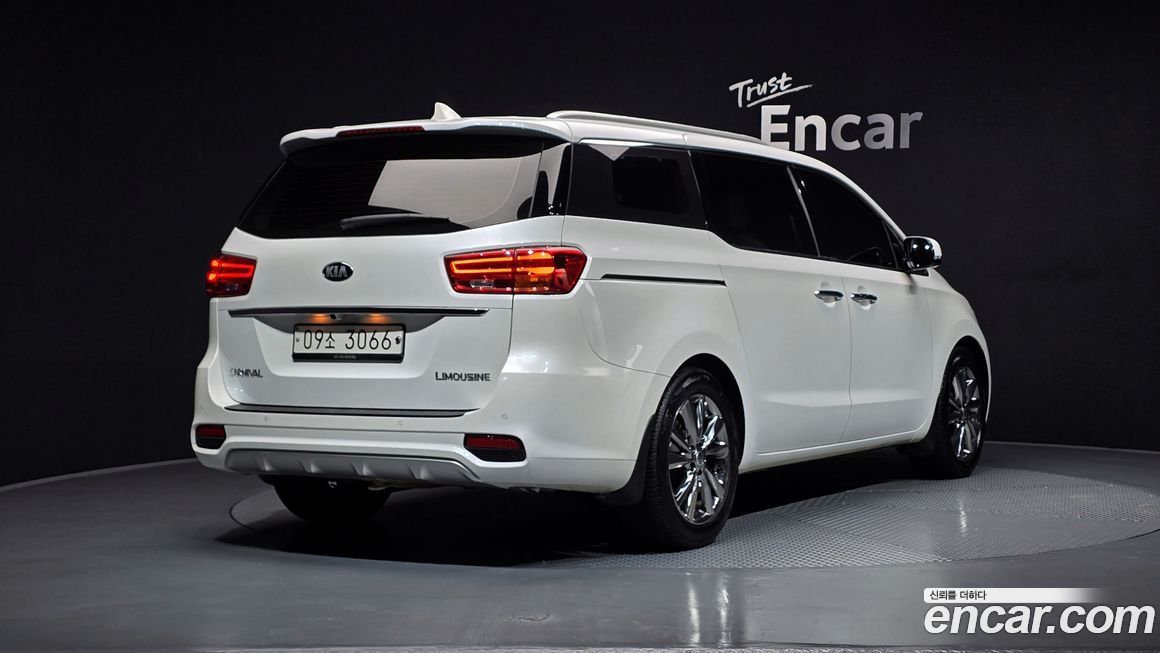 Kia Canival 2019