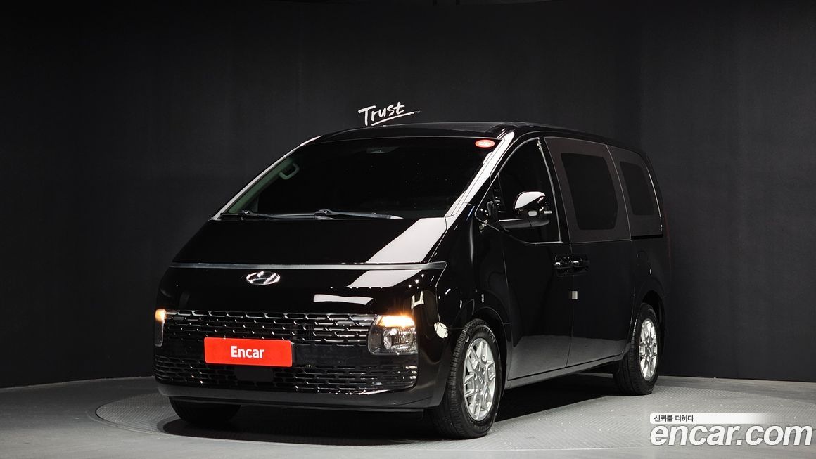 Hyundai Staria 2023