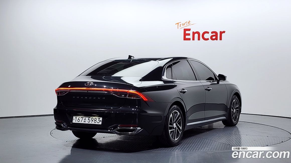 Hyundai Grandeur 2020