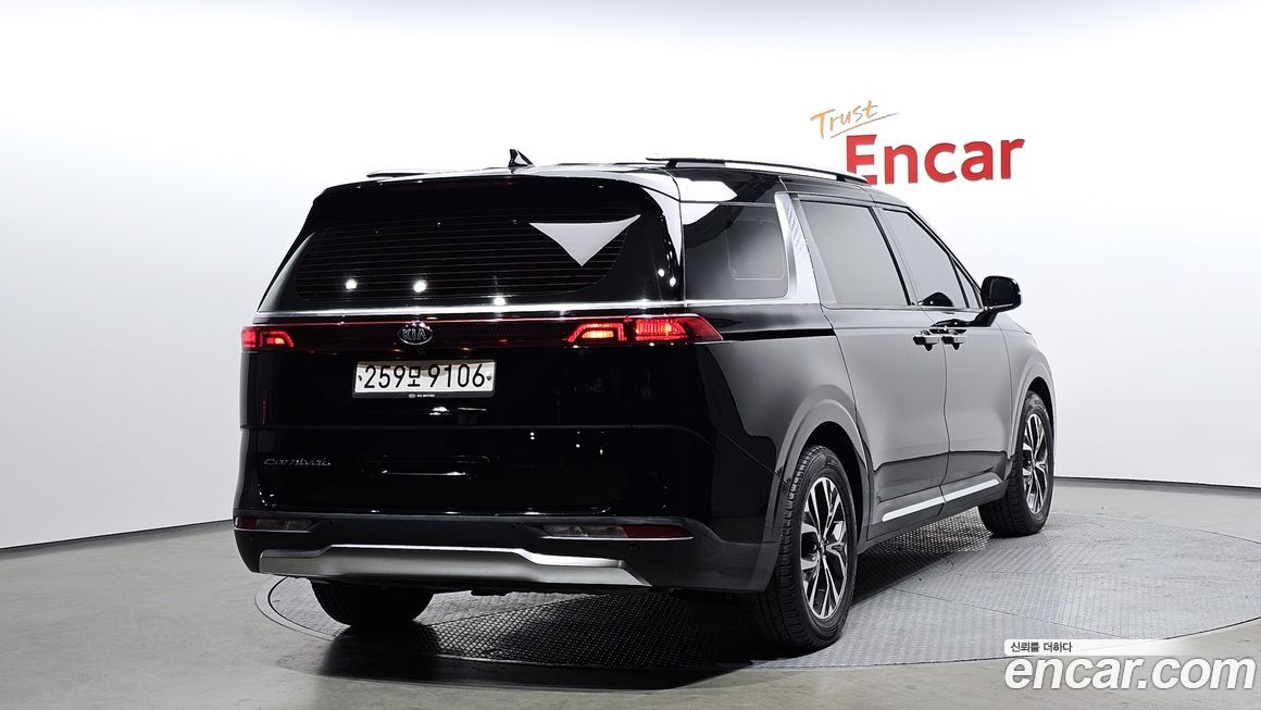 Kia Canival 2021