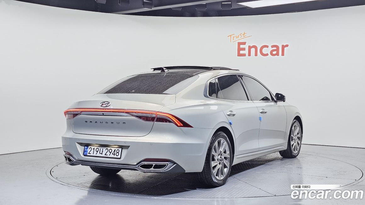 Hyundai Grandeur 2021