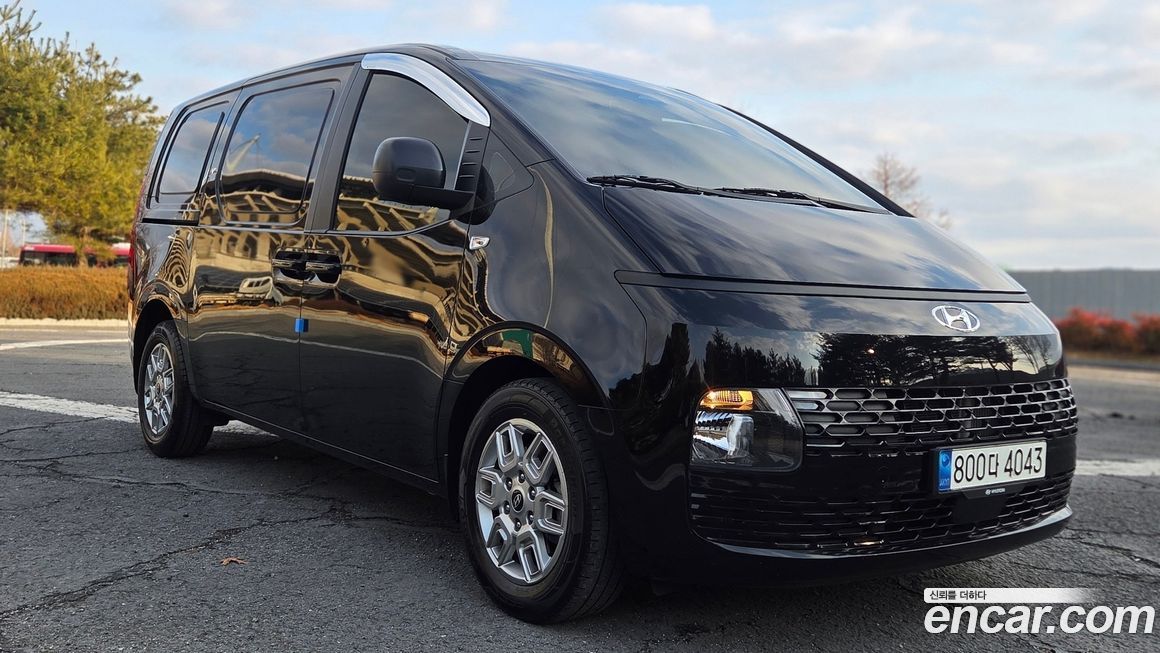 Hyundai Staria 2023