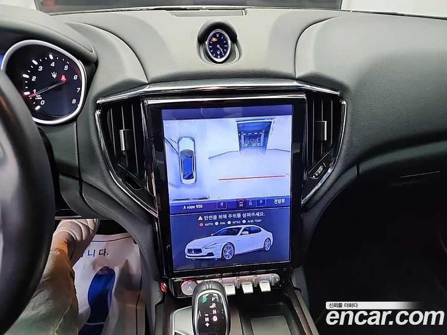 Maserati Ghibli 2014