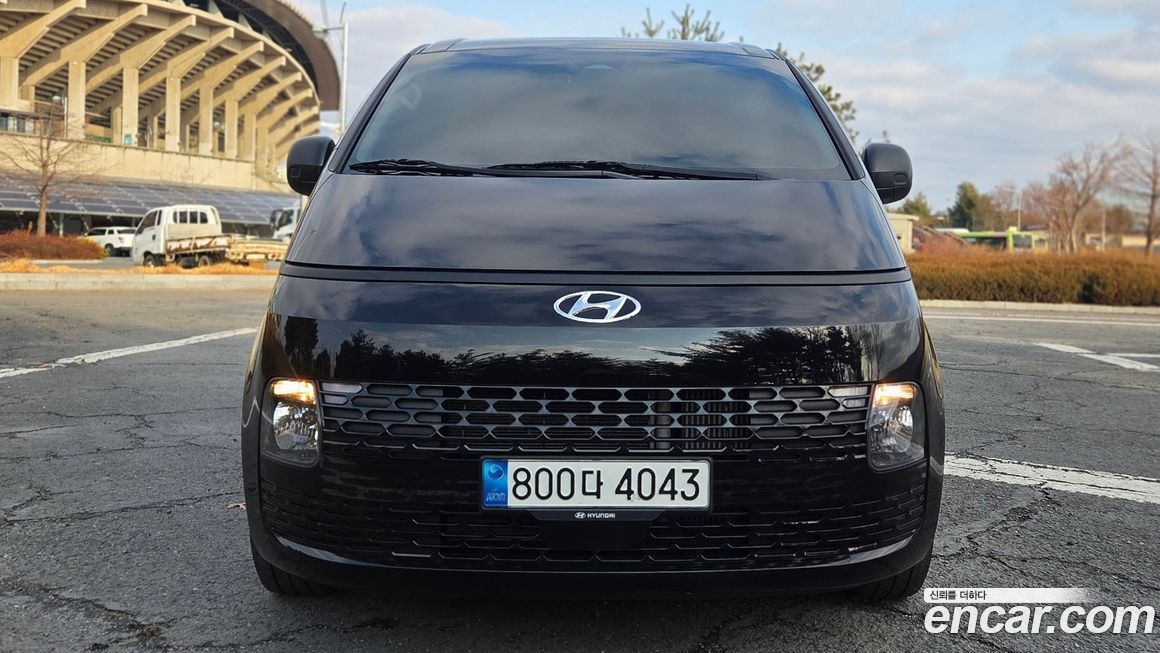 Hyundai Staria 2023