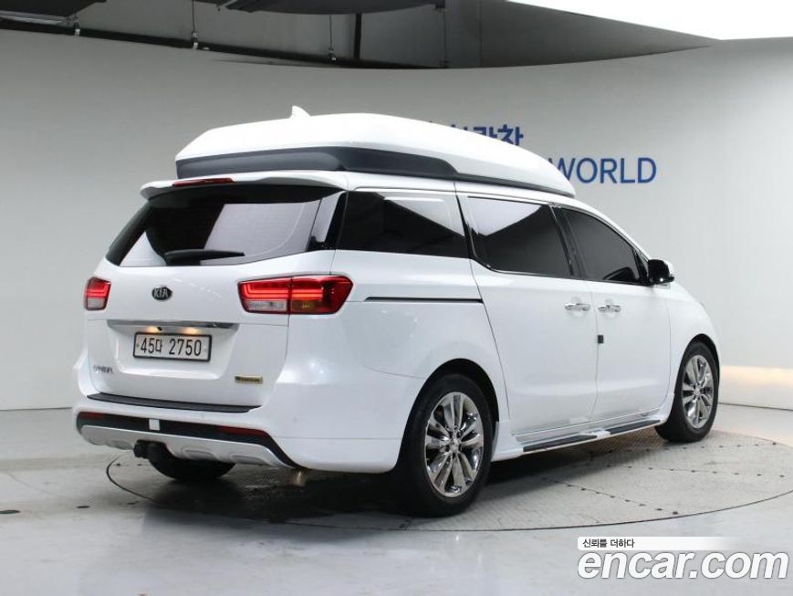 Kia Canival 2018