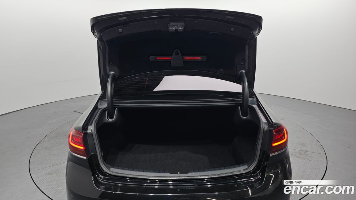 Kia K7 2021
