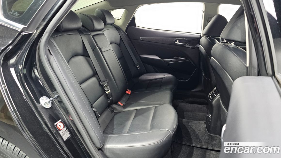 Kia K7 2021