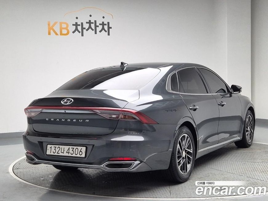 Hyundai Grandeur 2021