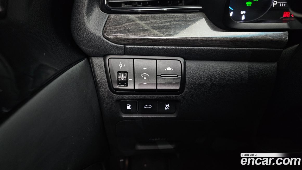 Kia K7 2021