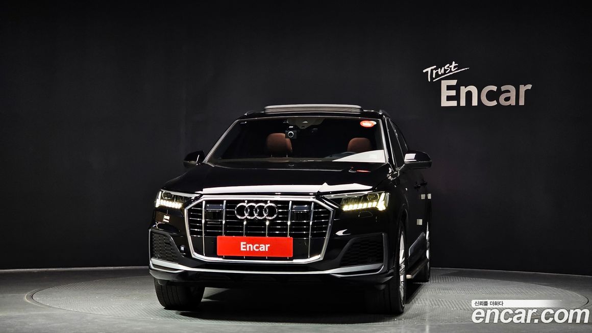 Audi Q7 2021