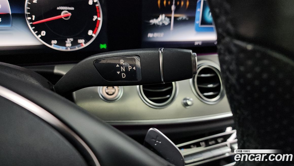 Mercedes-Benz E-Class 2017