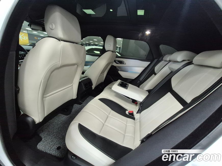 Land Rover Range Rover Velar 2023