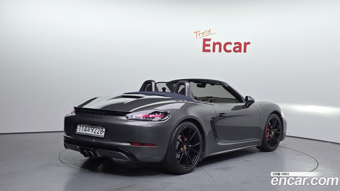 Porsche 718 2019