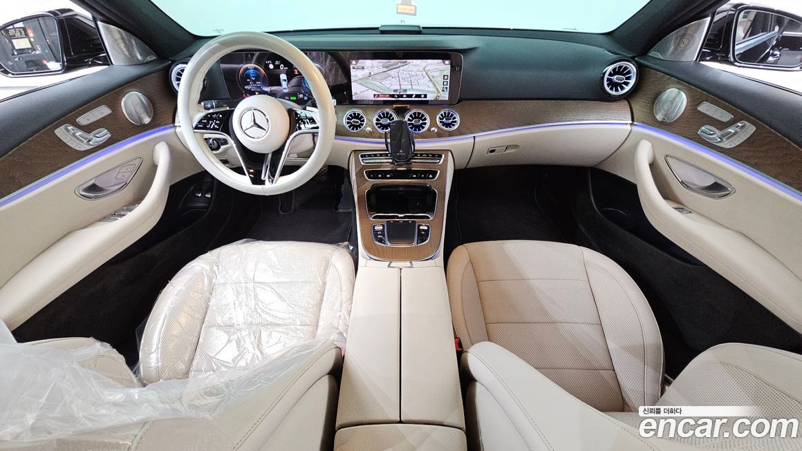 Mercedes-Benz E-Class 2021