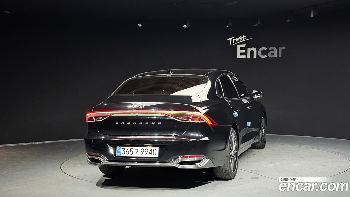 Hyundai Grandeur 2020