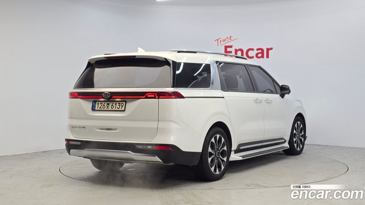 Kia Canival 2021