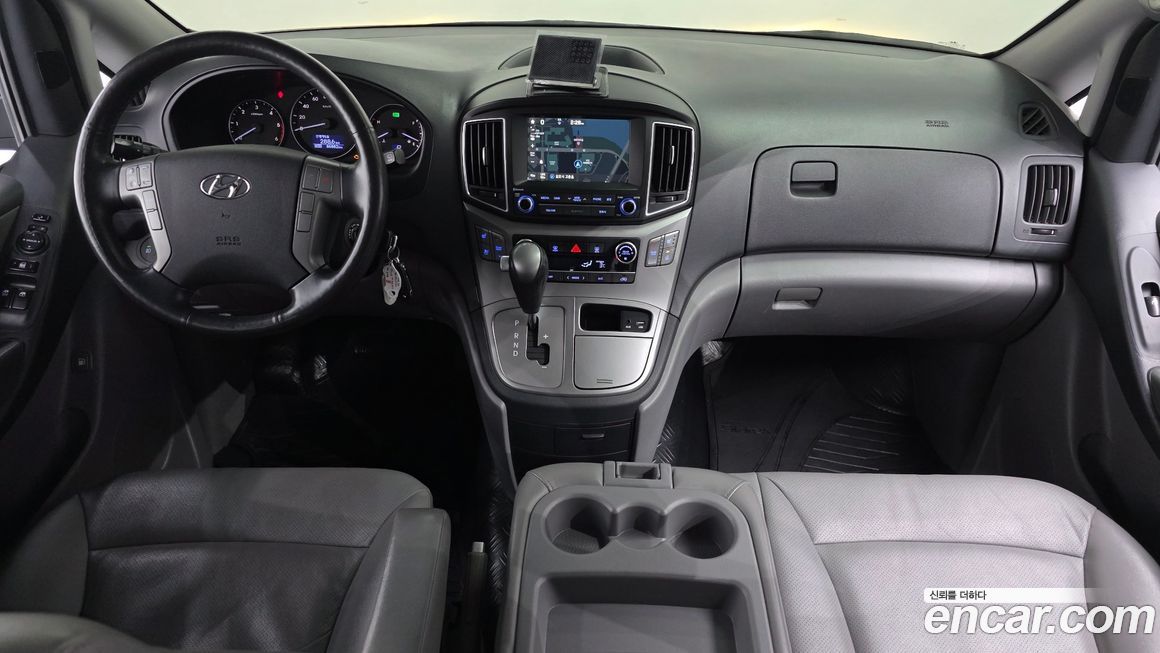 Hyundai Starex 2017