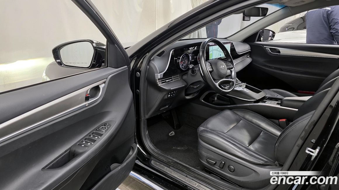 Hyundai Grandeur 2020